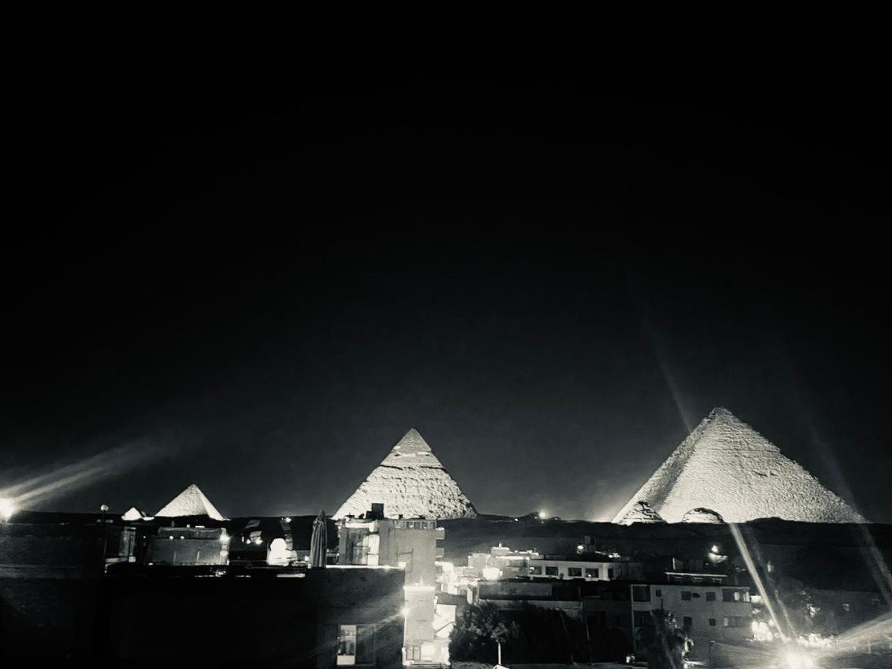The Pyramids Gate Inn Kafret el-Gabal Exterior foto